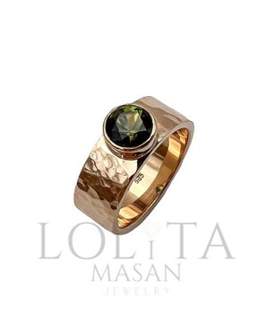 Rose gold ring with tourmaline