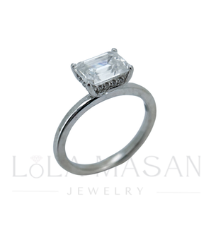 Pieejams uzreiz! Izmērs 16.5! 14K Baltā Zelta gredzens Taisnstūris ar moisanītiem