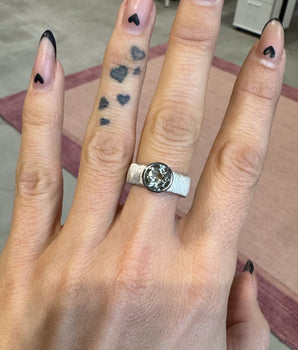 Pieejams uzreiz! Izmērs 17.6, Sudraba gredzens ar praziolītu, 8mm