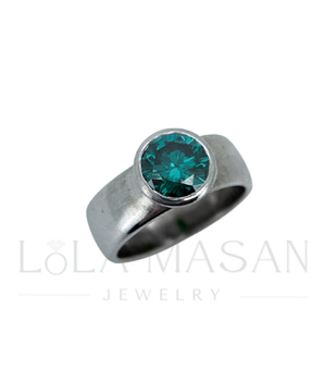 Pieejams uzreiz! Izmērs 17.6, Sudraba gredzens ar zaļu moisanītu, 8mm