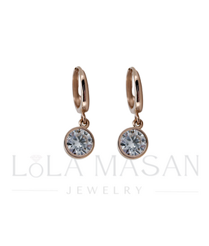 14k gold earrings with moissanites