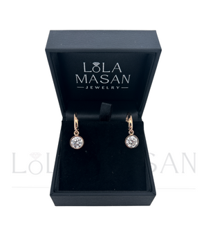 14k gold earrings with moissanites